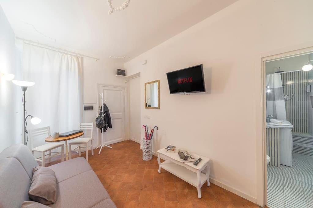 Appartamento Trevi Domus Avignonesi Roma Esterno foto
