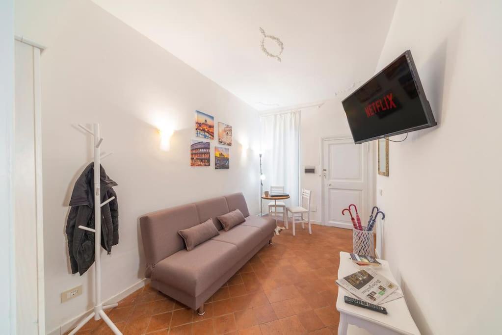 Appartamento Trevi Domus Avignonesi Roma Esterno foto