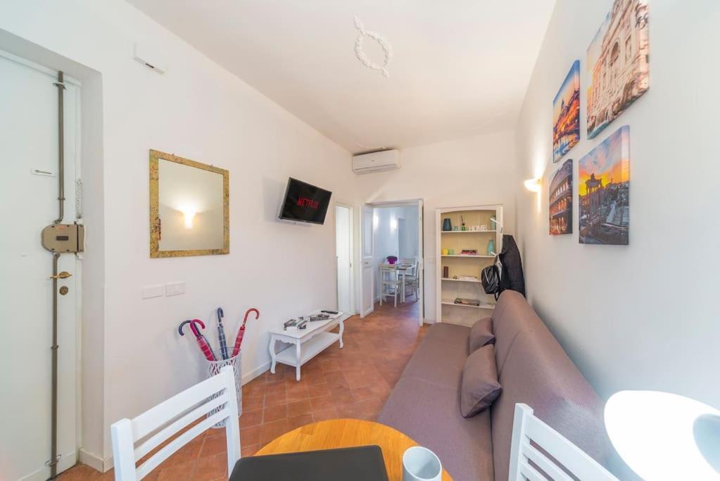 Appartamento Trevi Domus Avignonesi Roma Esterno foto